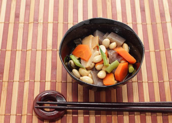 Bowl of Noppe stew from Niigata on a bamboo mat