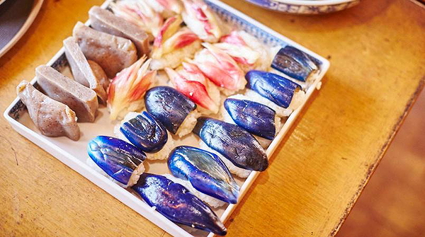 Local Inakazushi (Countryside Sushi) Cooking Class in Kochi 1