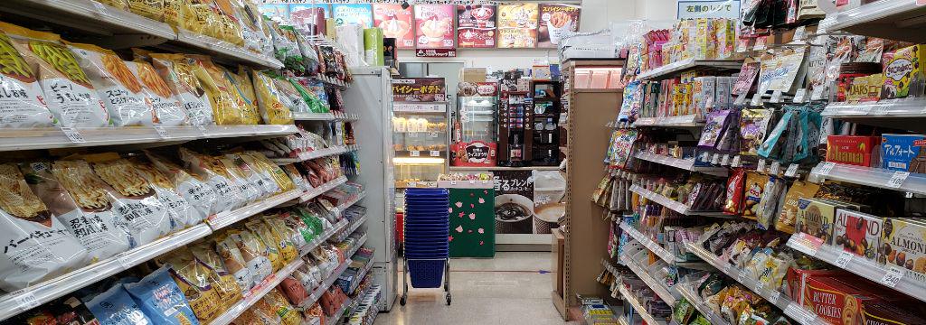 Snack aisle in a Japanese convenience store