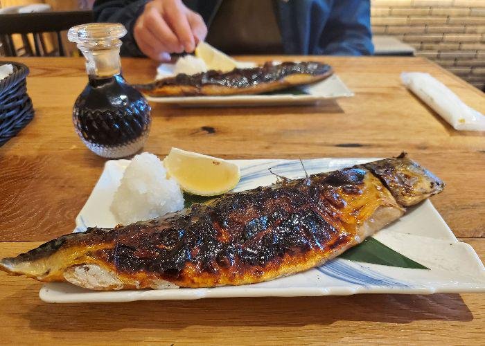 Close-up of grilled mackerel at Shukou Biyori Ateniyoru