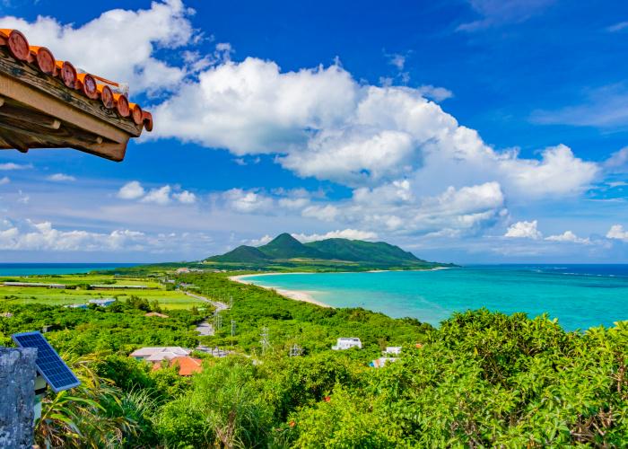 A view of the clouds, sea, and land at Tamatorizaki Observatory at Okinawa Ishigakijima