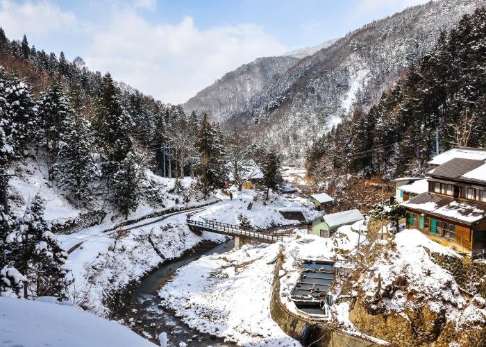 Snowy valley in Nagano near Jigokudani Monkey Park