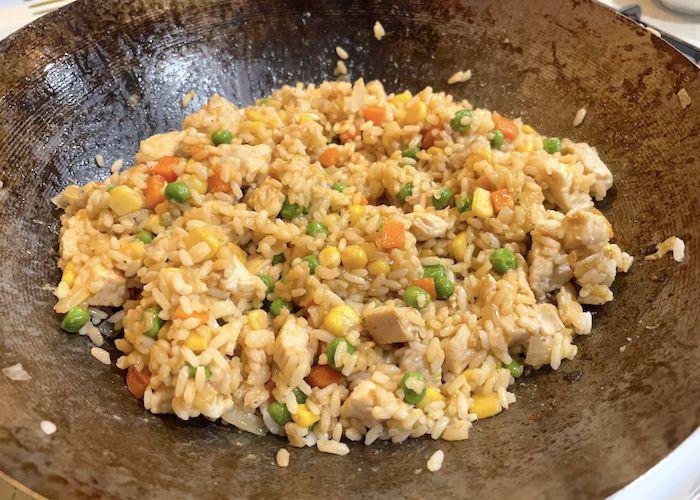 Japanese fried rice mix complete in a wok