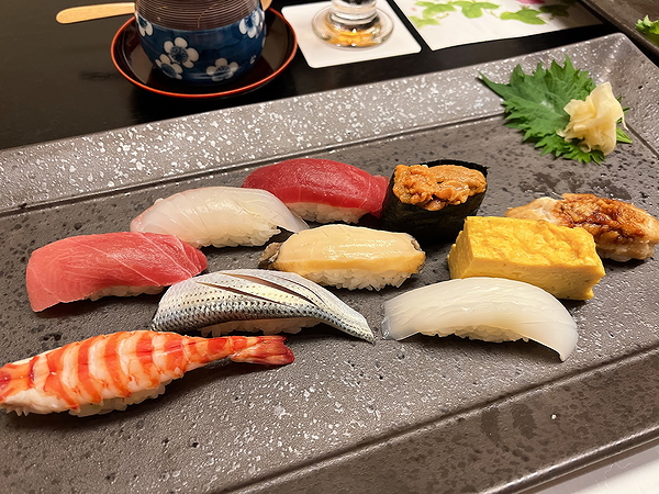 Assorted sushi platter with nigiri and tamago