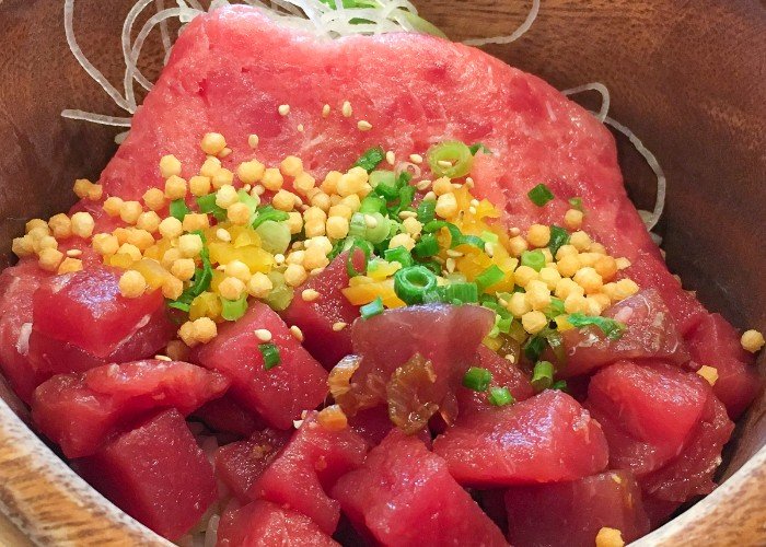 A bowl of raw tun/maguro