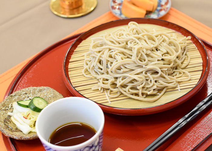 A tray with soba