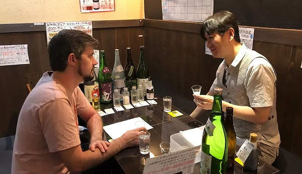 Taste Seven Traditional Japanese Sake in Shinjuku  11