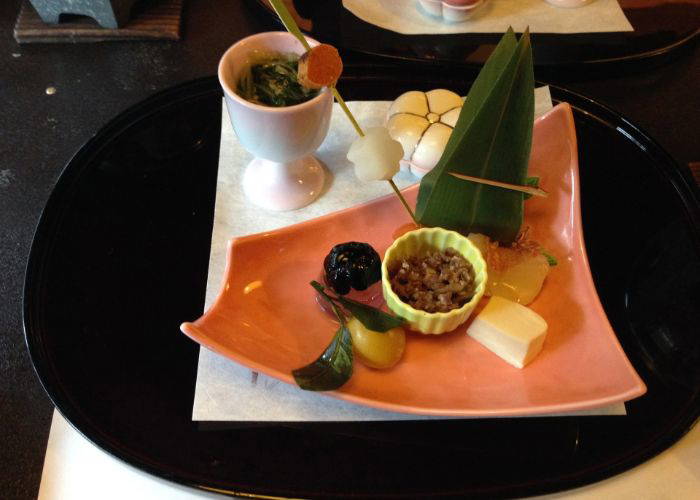 Relaxing Stroll and Tasty Lunch with a Hakata Food Lover 4
