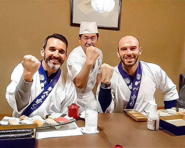 Tsukiji Fish Market and Sushi Making Tour 1