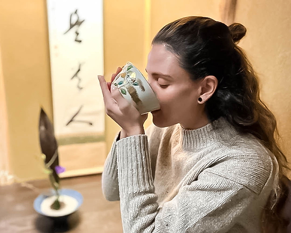 Kyoto Tea Ceremony and Sweets Experience 3