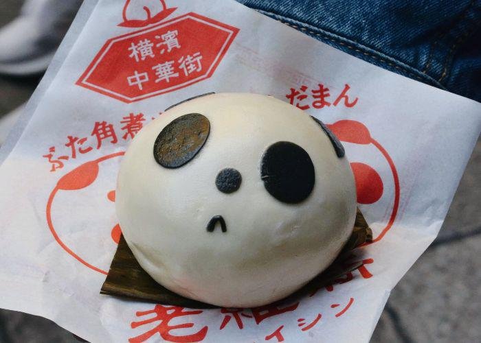 very cute panda-shaped steamed bum