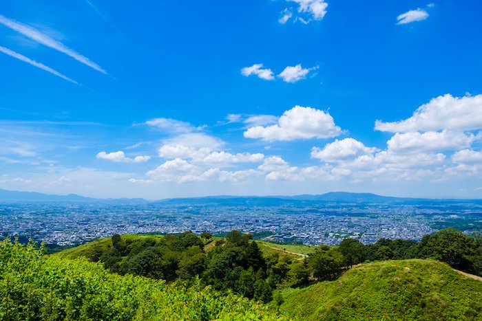 Clear-blue-sky view over Nara, from Mt Wakakusayama in Nara