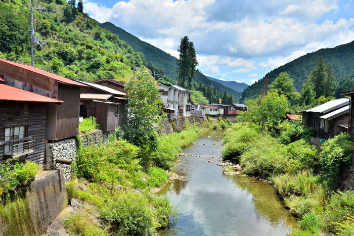 River close to Dorogawa Onsen