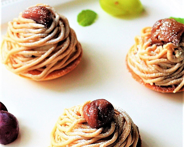 Mont Blanc Tartelette: Dessert Workshop in Tokyo 5