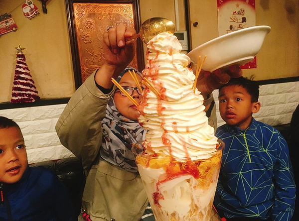 Lesser-Known Tokyo: Sweets and Yakitori in Musashi-Koyama 2