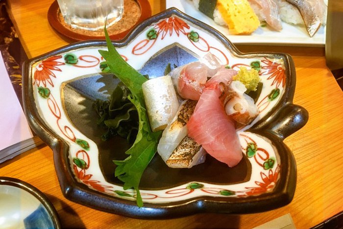 Hiyoko Sushi