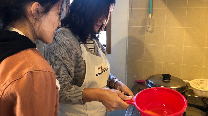 Wagyu Beef Sukiyaki Hot Pot Cooking Class in Ninomiya 1