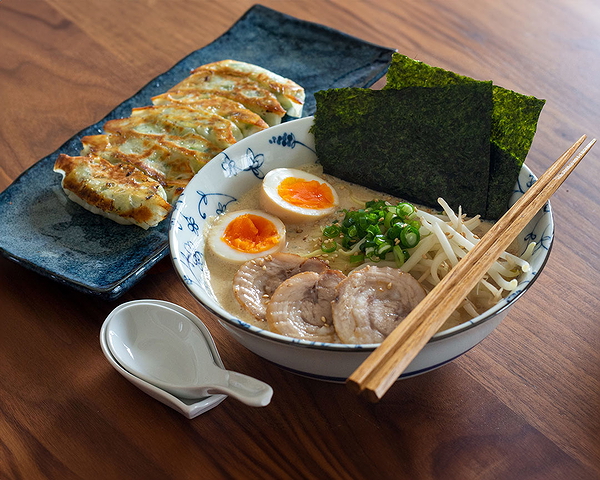 Creamy Ramen & Crispy Gyoza Cooking Class in Osaka 7