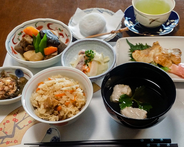 Fukuoka Cooking Class: Authentic Japanese Food with Mari 5