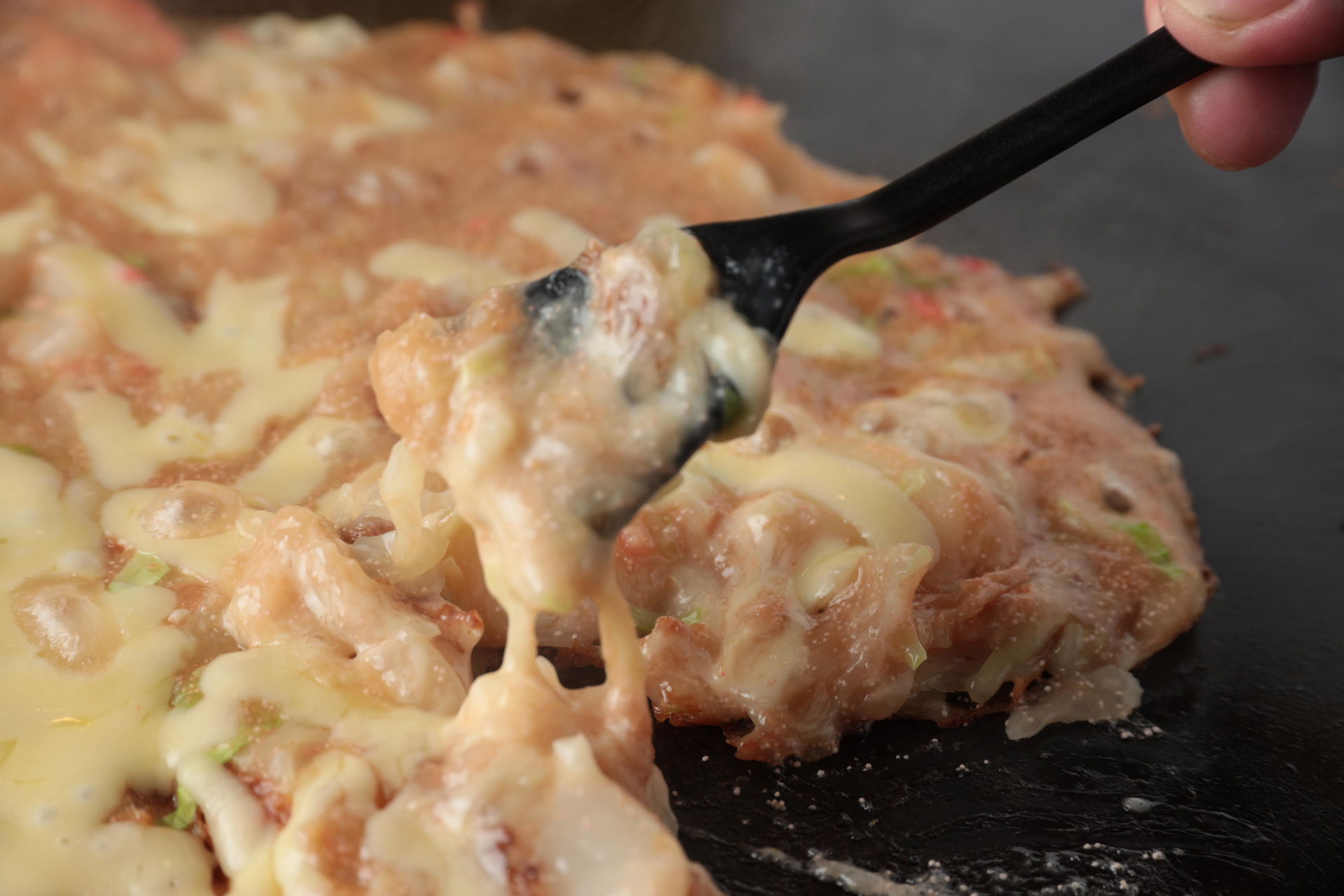 A gooey, chewy monjayaki at Okonomiyaki Monjayaki Eetoko Yoyogi.