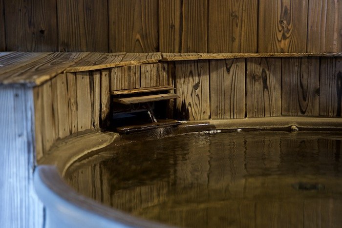 Arima Onsen wooden bath at Gekkoen Hotel