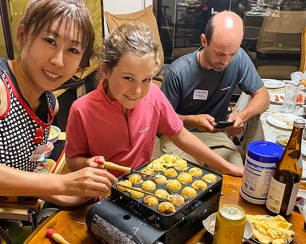 Takoyaki (Cooking) & Calligraphy (Culture) Class in Chiba 7