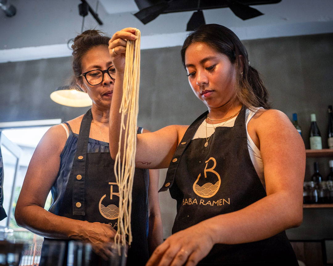 Vegetarian Kitchen: Ramen & Gyoza Cooking Class in Tokyo 8