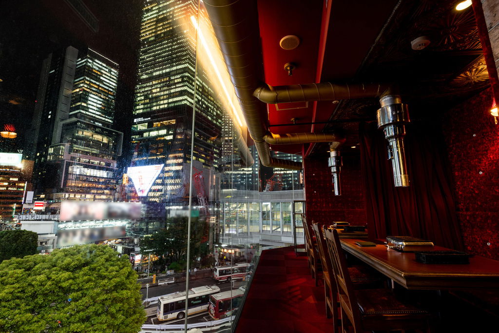 The enviable views over Shibuya from the terrace of Shibuya Wagyu Yakiniku USHIHACHI Kiwami.