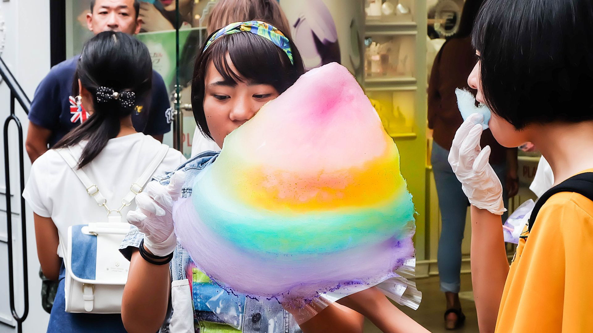 Eat cute: Cotton candy animals join food lineup at the fair