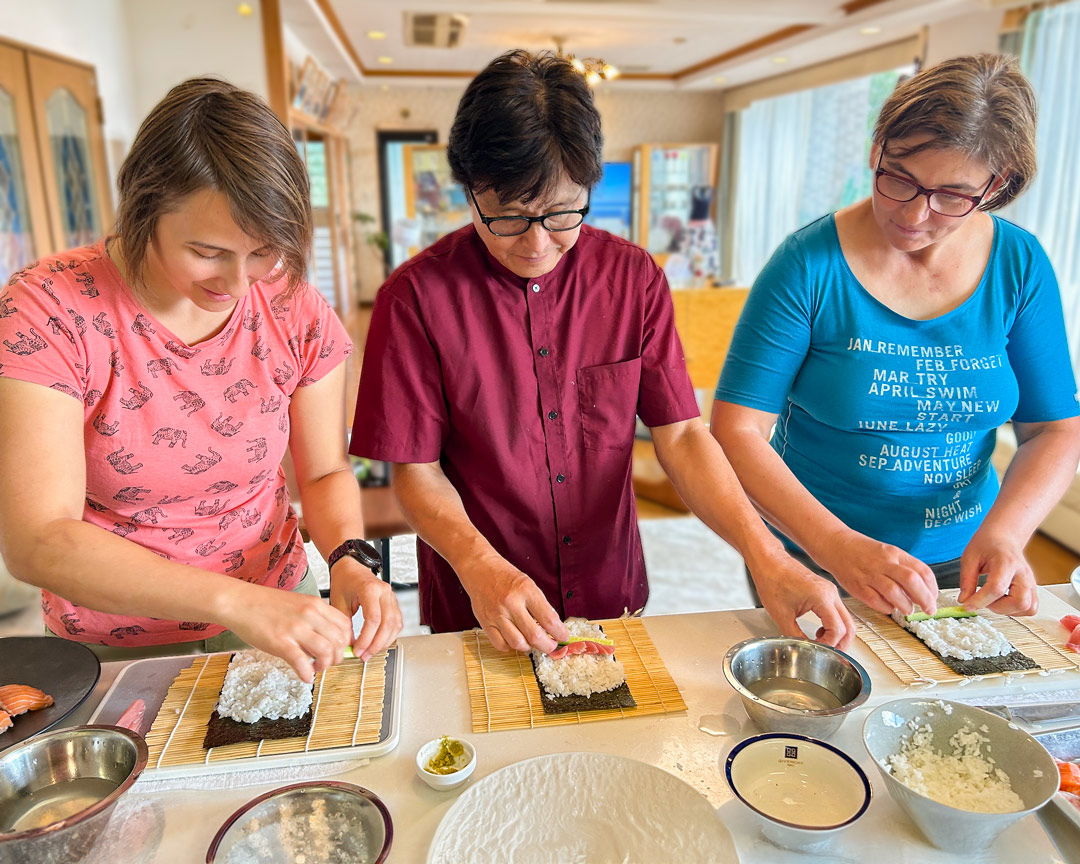 What to Add to Ramen, Cooking School