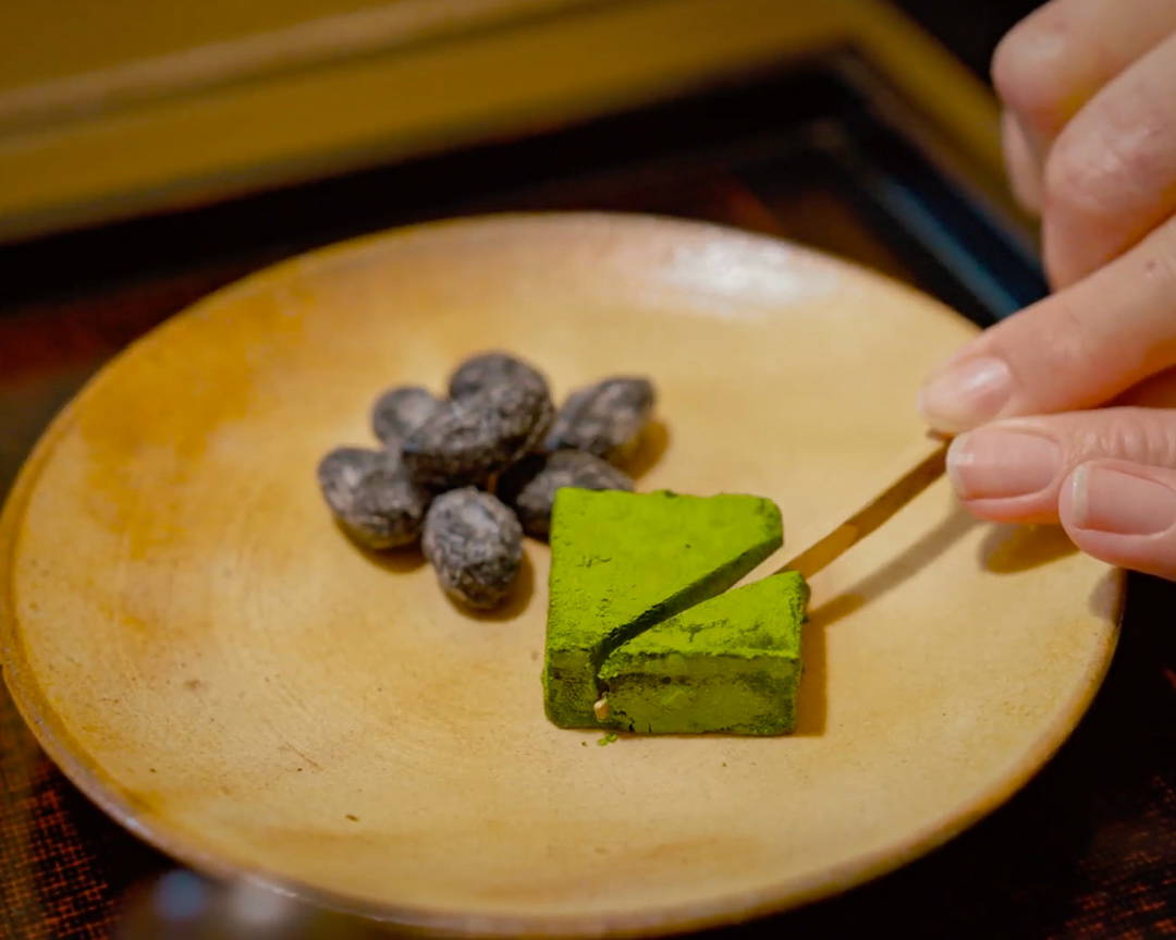 Hakata Food Tour: Chicken, Ramen, Mentaiko Bread, & More 4