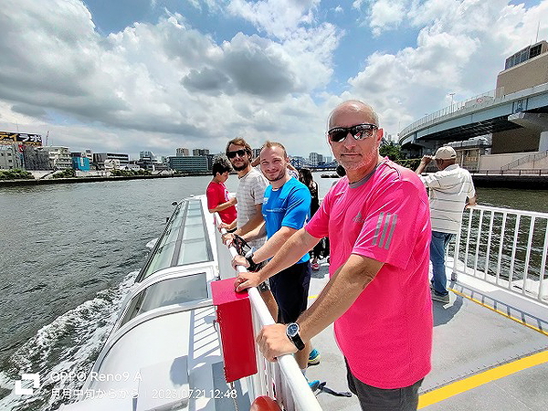 Bike and Boat Tour of Asakusa, Tsukiji, and Fukagawa 1