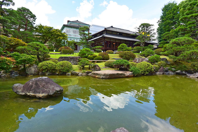 The scenic Japanese garden of Ganko Kameoka Rakurakusou.