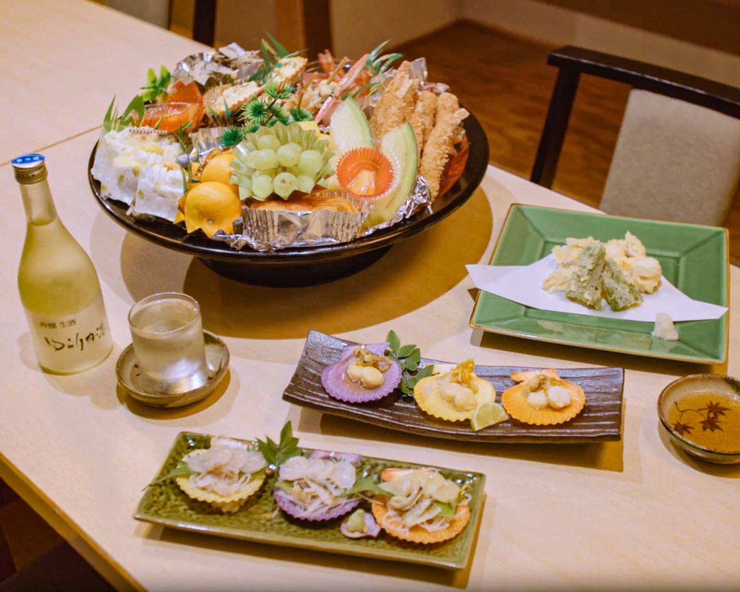 Fresh Seafood & Scallop Shell Lampshade Workshop in Ehime 9