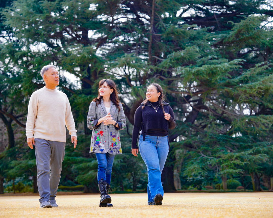 Japanese Breakfast and Shinjuku Gyoen Morning Tour 5