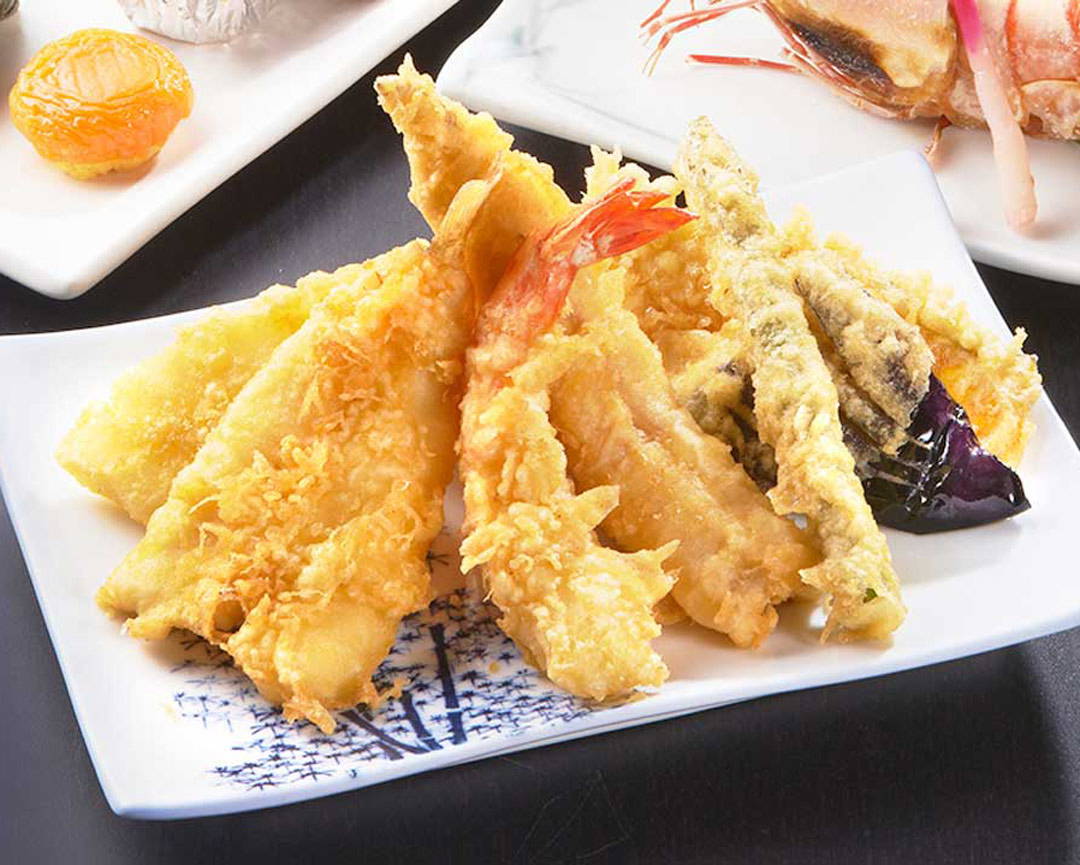 Tokyo Bay Private Lunch or Dinner Yakatabune Boat Cruise 5