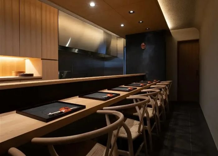 Funaokayama Shimizu, a modern, sleek Michelin-starred restaurant serving traditional Japanese cuisine.