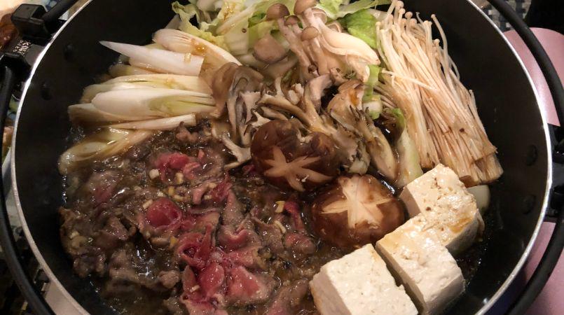 Wagyu Beef Sukiyaki Hot Pot Cooking Class in Ninomiya 3