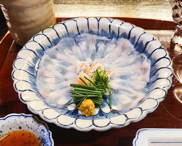 Kyoto Gion Tour and Rare Fugu Banquet with Michelin Chef 1
