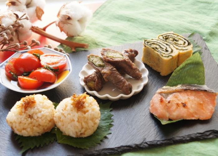 A selection of small dishes on a serving platter, created at a washoku cooking class in Tokyo.