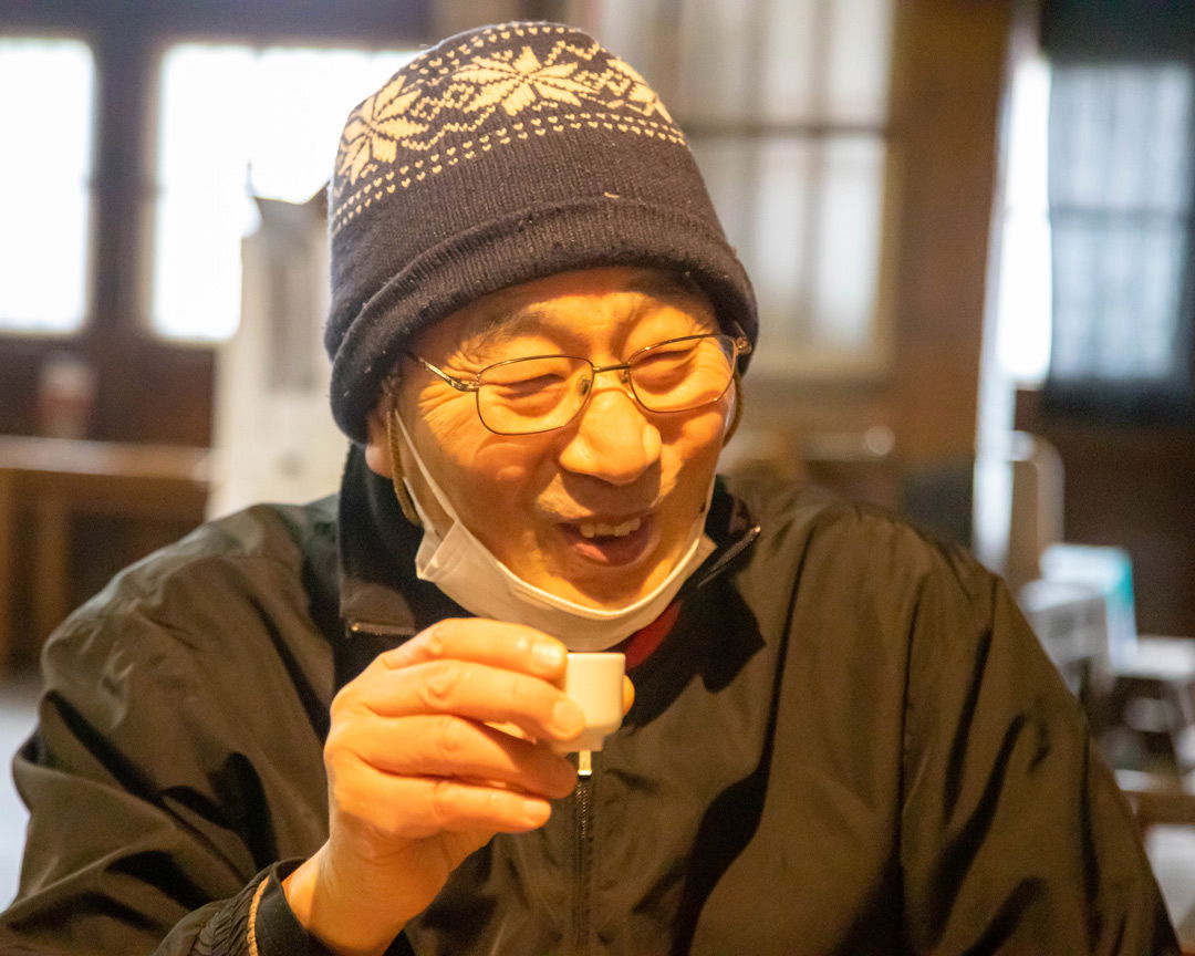 Takayama Walking Tour with Snacks & Sake Tasting in Gifu 7