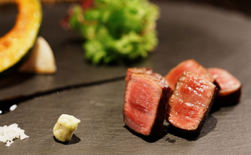 Delicate slices of premium wagyu beef at Ginza Konoha.