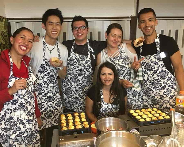 Kyoto Private Takoyaki Cooking Class with a Local Foodie 1