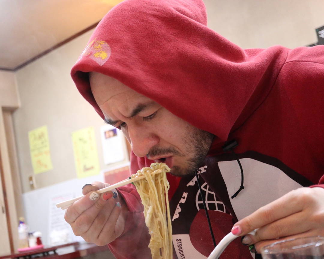 Tokyo Custom Ramen Walking Tour with a Ramen Expert 3