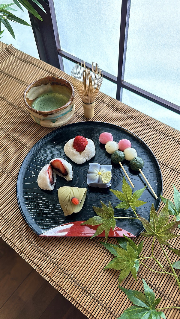 Wagashi: Make Nerikiri & Mochi and Enjoy Matcha in Tokyo 4