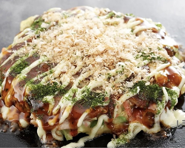 Okonomiyaki and Yakisoba Cooking Class in Osaka 2