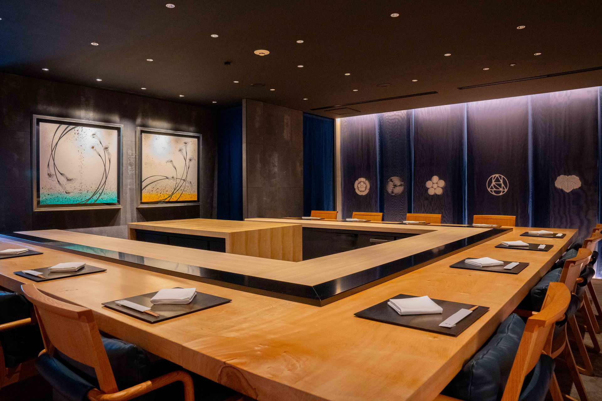 The elegant interiors of ILBrio Azabu, pairing minimalism with warm lighting.