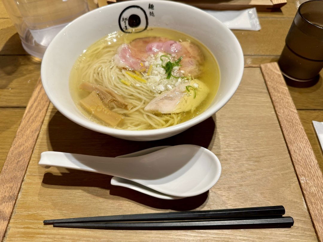 The golden tones of chicken broth ramen at Mendokoro Janomeya.