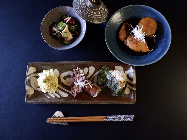 Osaka Izakaya Foods Cooking Class & Sake Tasting w/ a Chef 3
