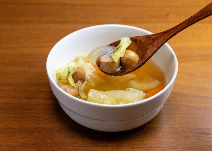 A vegetable soup made of consomme broth.